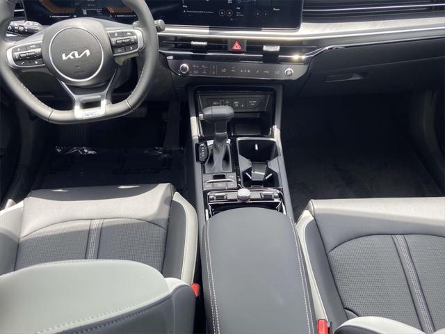 Photo of 2025 Yacht Blue Kia K5