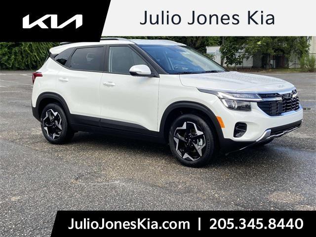 Photo of 2025 Snow White Pearl Kia Seltos
