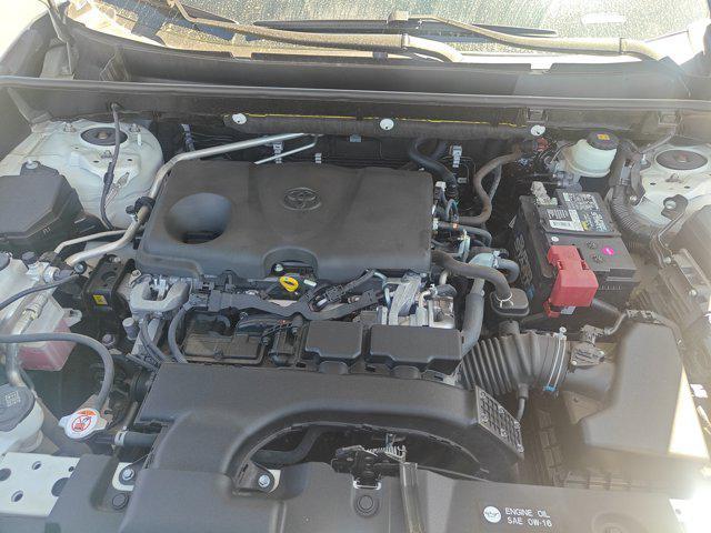 Photo of 2019 Blizzard Pearl Toyota RAV4