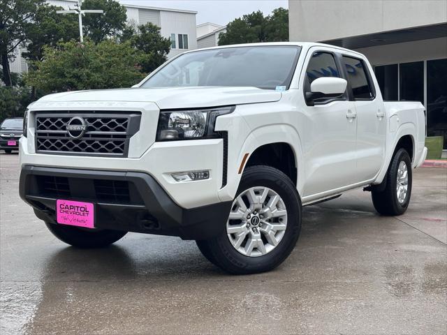 Photo of 2024 Glacier White Nissan Frontier