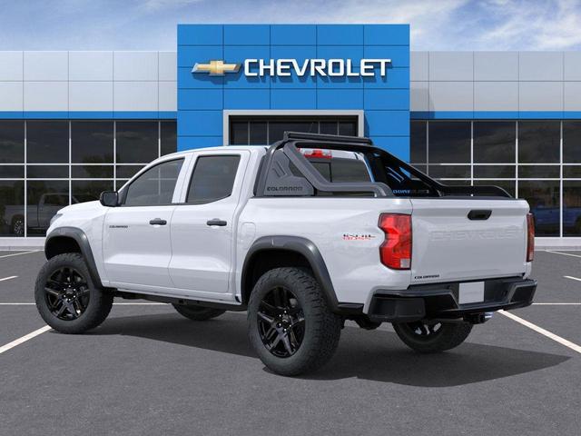 Photo of 2025 Summit White Chevrolet Colorado