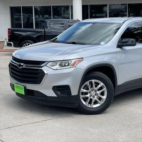 Photo of 2021 Silver Ice Metallic Chevrolet Traverse