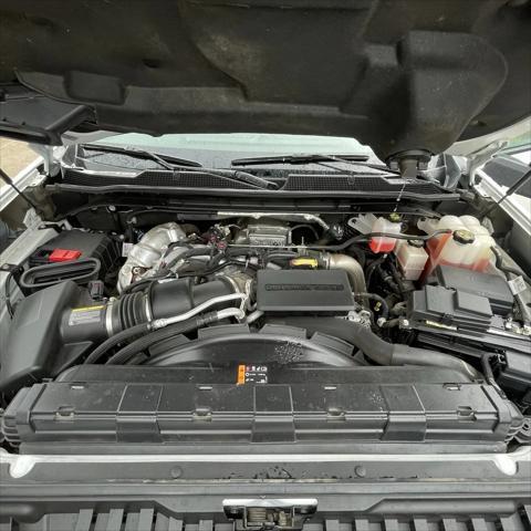 Photo of 2023 Summit White Chevrolet Silverado 2500