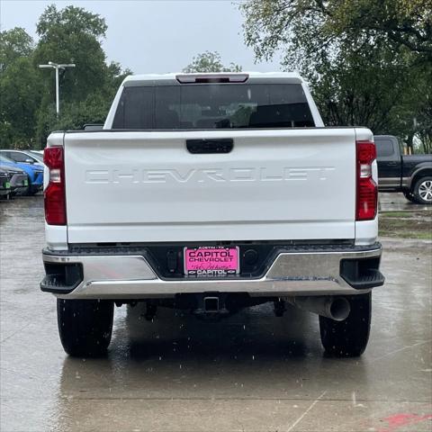 Photo of 2023 Summit White Chevrolet Silverado 2500