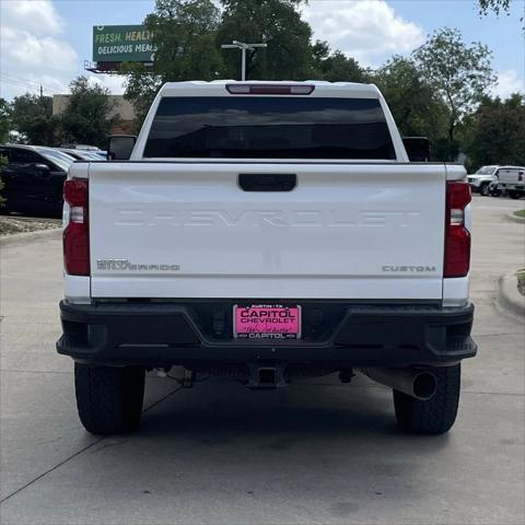 Photo of 2025 Summit White Chevrolet Silverado 2500