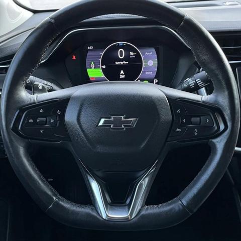 Photo of 2023 Gray Ghost Metallic Chevrolet Bolt EUV