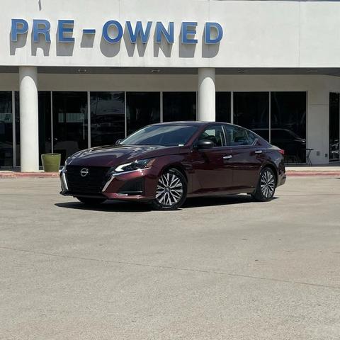 Photo of 2024 Red Nissan Altima