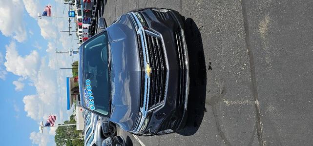 Photo of 2023 Gray Chevrolet Equinox