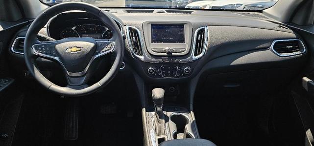 Photo of 2023 Gray Chevrolet Equinox