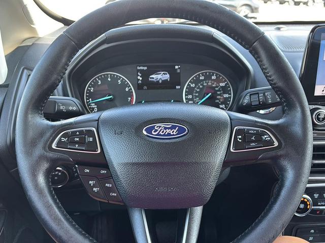 Photo of 2019 Moondust Silver Metallic Ford EcoSport
