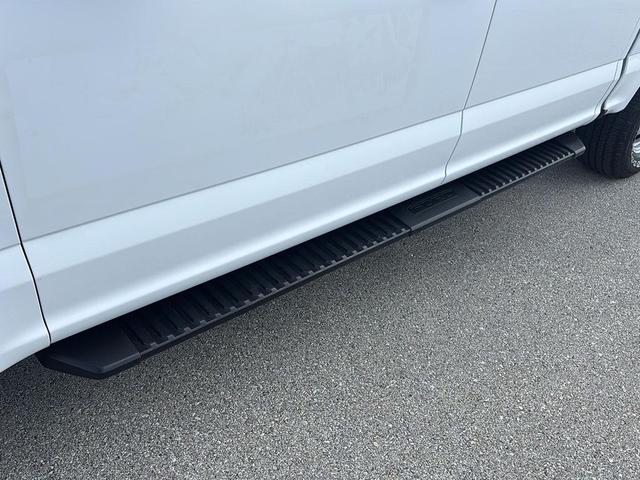 Photo of 2018 Oxford White Ford F-150