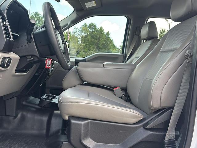 Photo of 2018 Oxford White Ford F-150