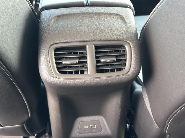 Photo of 2024 Summit White Buick Envision