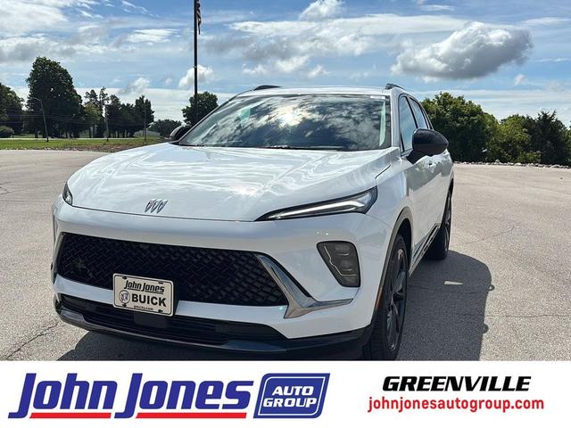 Photo of 2024 Summit White Buick Envision