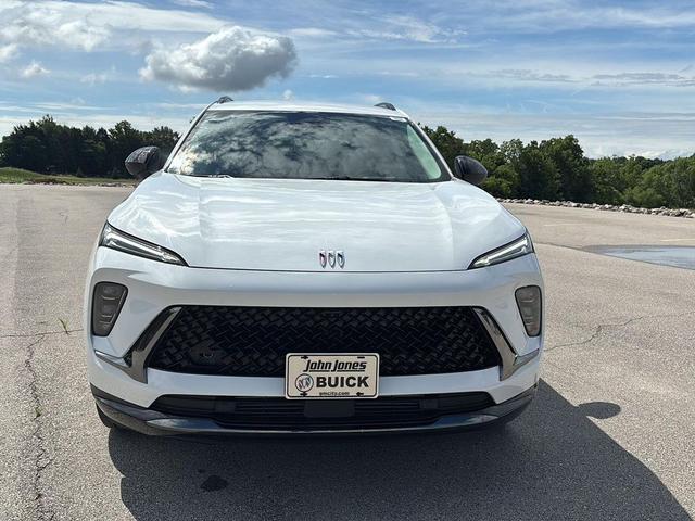 Photo of 2024 Summit White Buick Envision