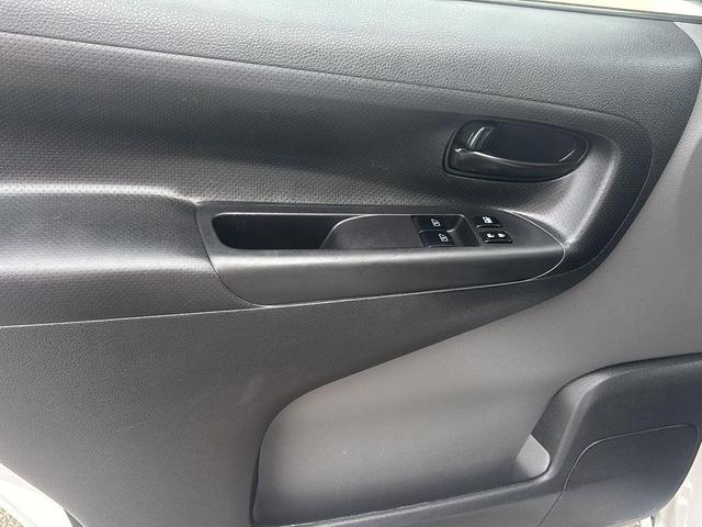 Photo of 2021 Fresh Powder Nissan NV200