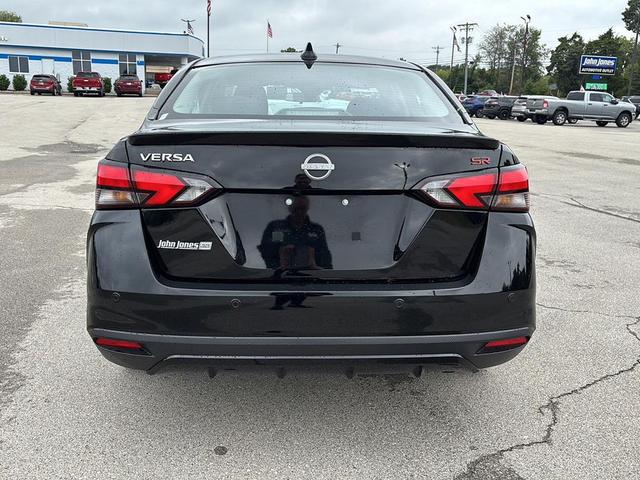Photo of 2024 Super Black Nissan Versa