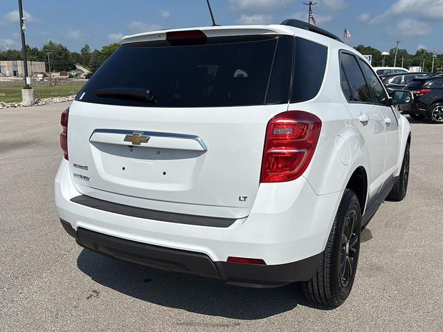 Photo of 2017 Summit White Chevrolet Equinox