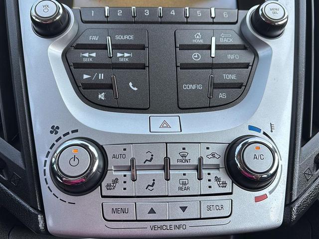 Photo of 2017 Summit White Chevrolet Equinox