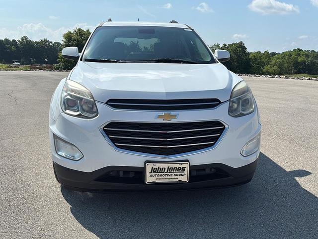 Photo of 2017 Summit White Chevrolet Equinox