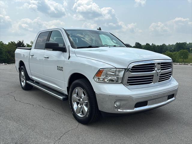 Photo of 2018 Bright White Clearcoat RAM 1500