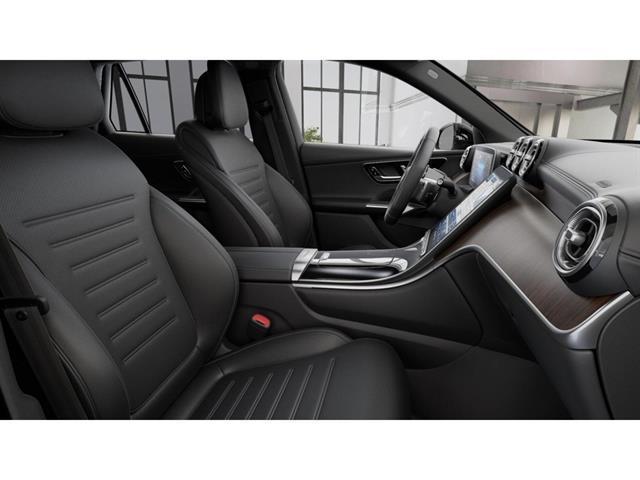 Photo of 2025  Mercedes-Benz GLC 300