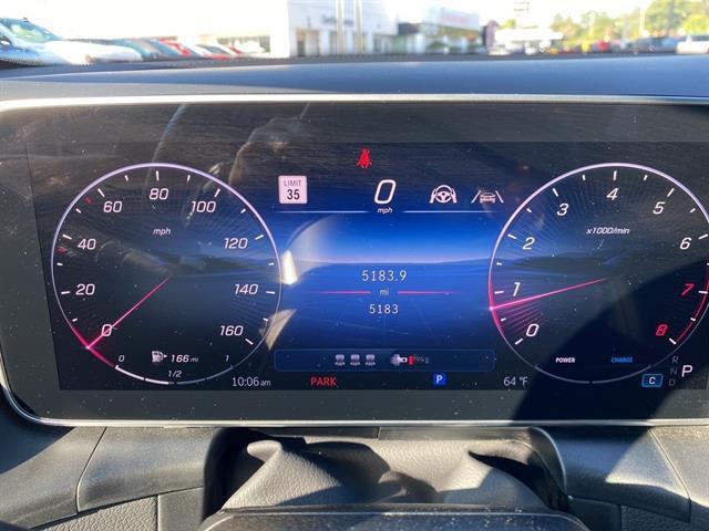 Photo of 2025 White Mercedes-Benz GLC 300
