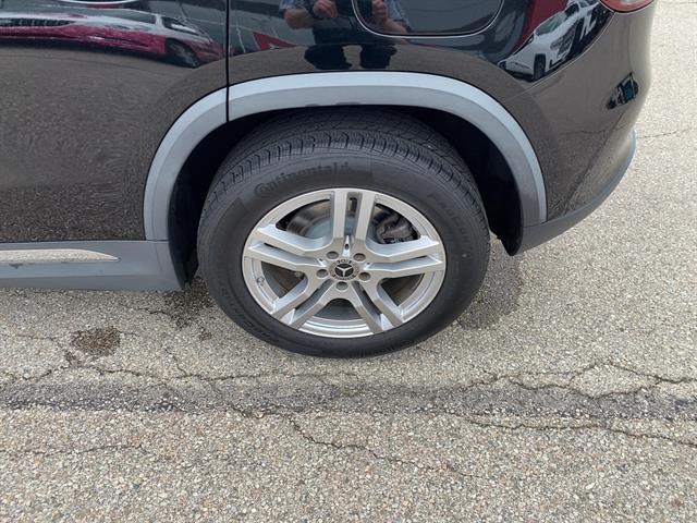 Photo of 2022 BLACK Mercedes-Benz GLA 250