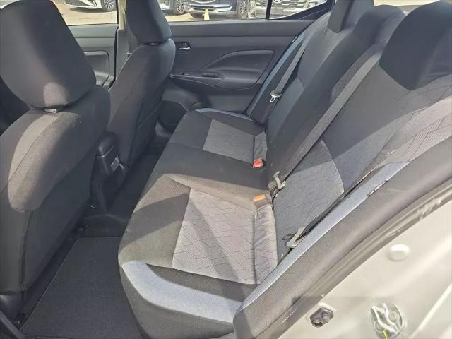 Photo of 2025 Silver Nissan Versa