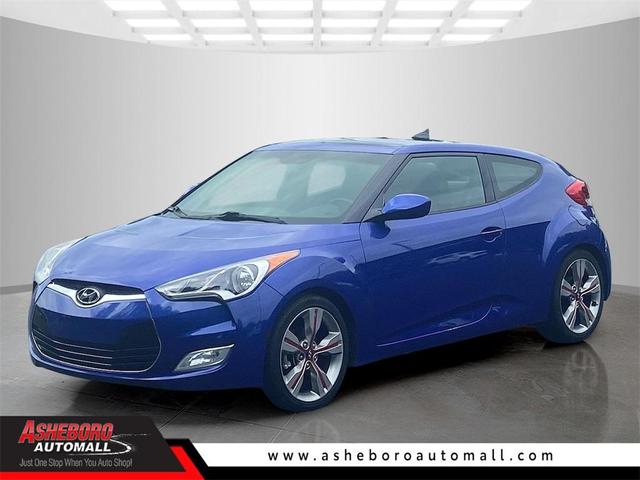 Photo of 2013 Marathon Blue Pearl Hyundai Veloster
