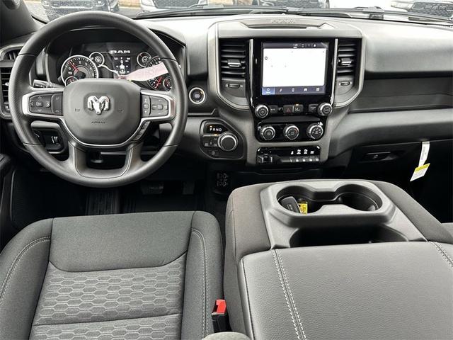 Photo of 2025 Bright White Clearcoat RAM 1500