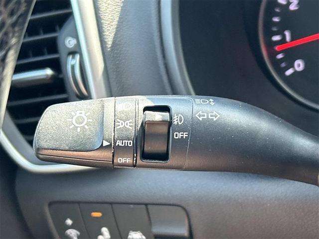Photo of 2020 Black Cherry Pearl Kia Sportage