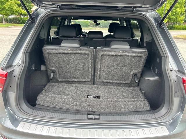 Photo of 2023 Platinum Gray Metallic Volkswagen Tiguan