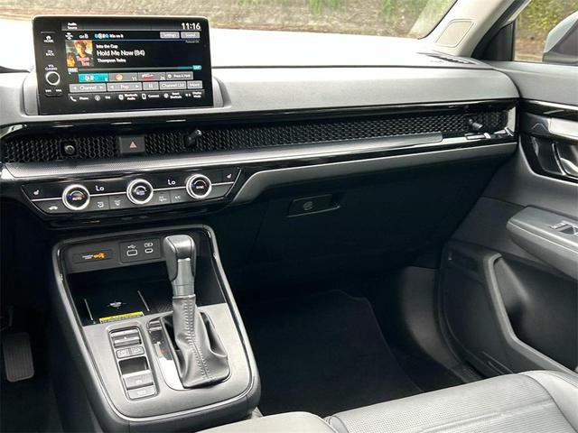 Photo of 2024 Silver Honda CR-V