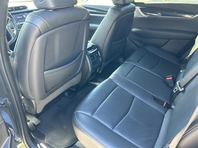 Photo of 2020 Manhattan Noir Metallic Cadillac XT5