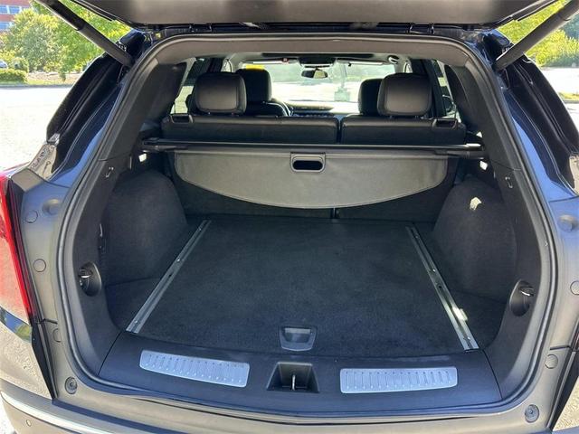 Photo of 2020 Manhattan Noir Metallic Cadillac XT5