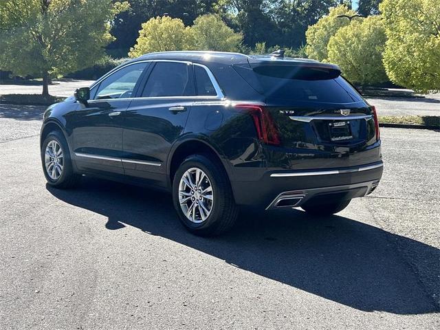 Photo of 2020 Manhattan Noir Metallic Cadillac XT5