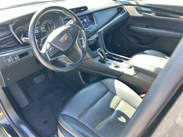 Photo of 2020 Manhattan Noir Metallic Cadillac XT5