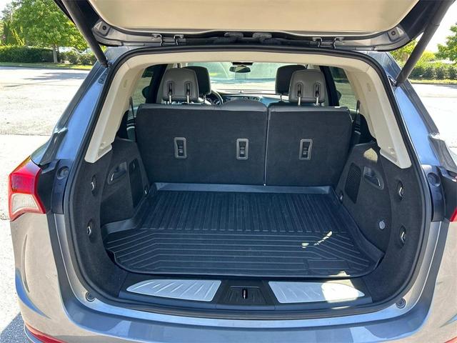 Photo of 2019 Satin Steel Gray Metallic Buick Envision