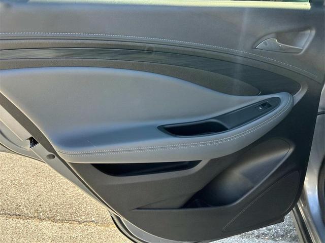 Photo of 2019 Satin Steel Gray Metallic Buick Envision