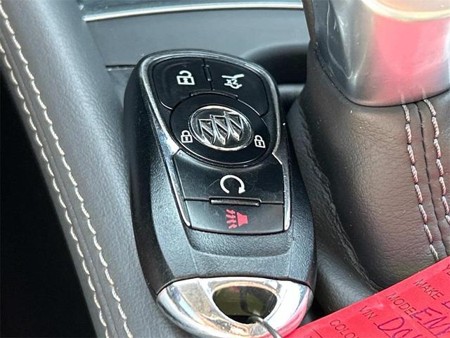 Photo of 2019 Satin Steel Gray Metallic Buick Envision