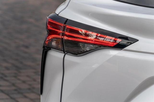 Photo of 2022 Wind Chill Pearl Toyota Sienna
