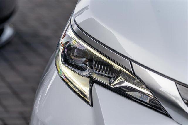 Photo of 2022 Wind Chill Pearl Toyota Sienna