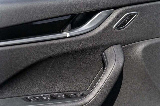 Photo of 2021 Bianco Maserati Levante