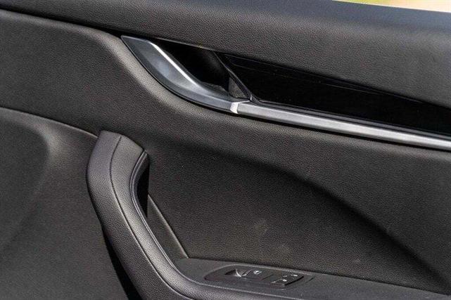 Photo of 2021 Bianco Maserati Levante