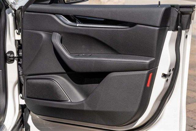 Photo of 2021 Bianco Maserati Levante
