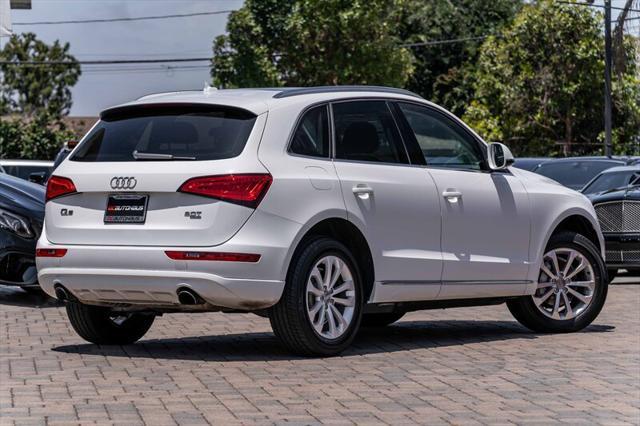 Photo of 2013 Ibis White Audi Q5