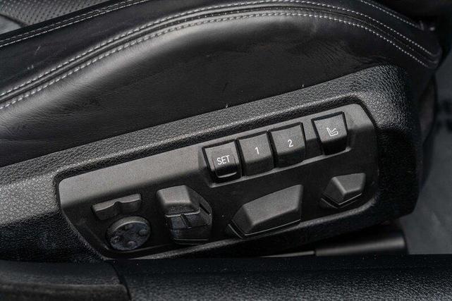 Photo of 2018 Moonstone Metallic BMW M6