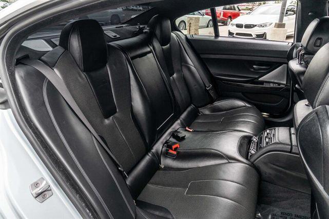 Photo of 2018 Moonstone Metallic BMW M6
