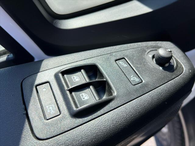 Photo of 2023 White RAM ProMaster 3500